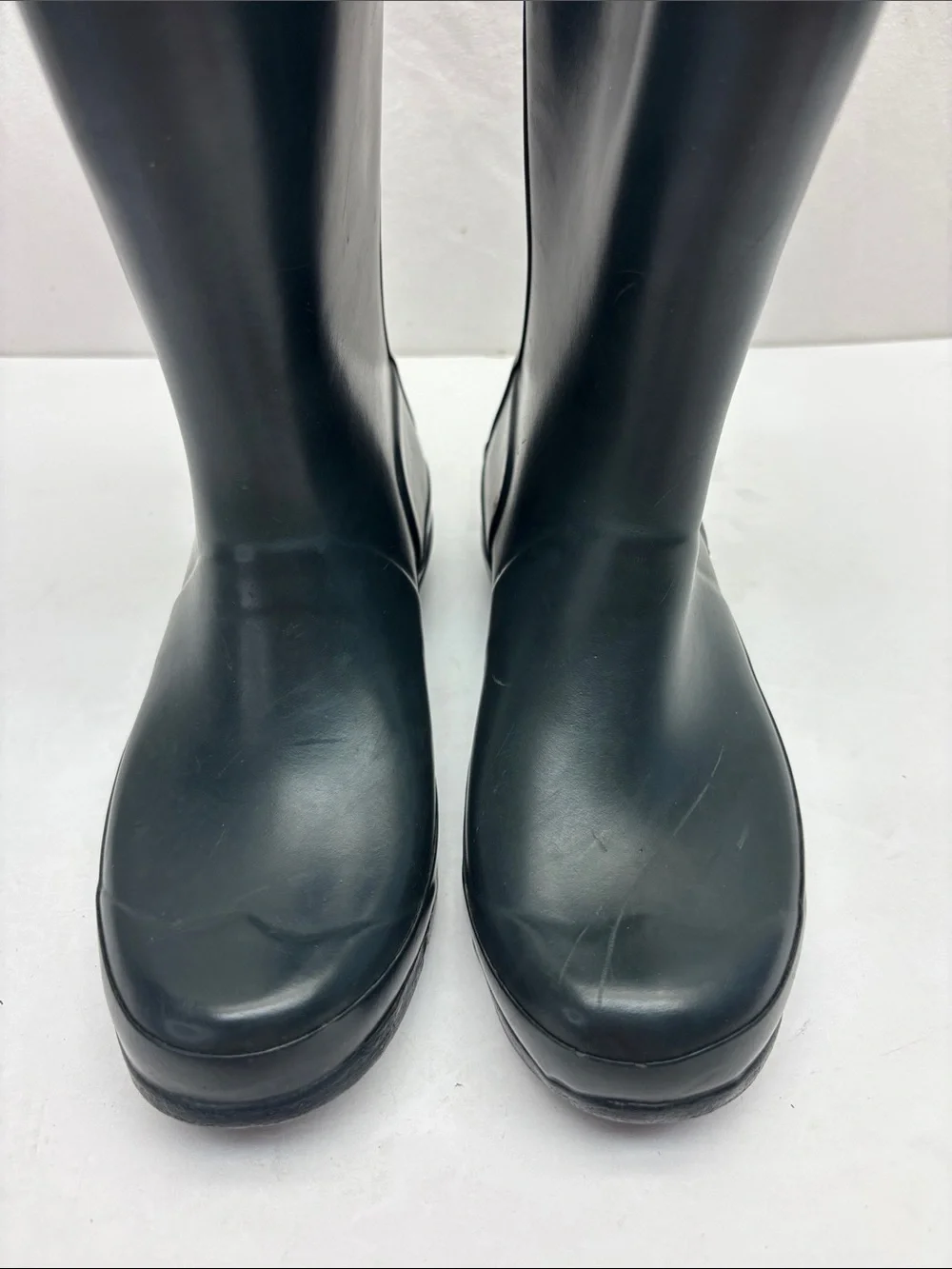Hunter Tall Rain Boots for little girl SZ 3, box 2(BA)